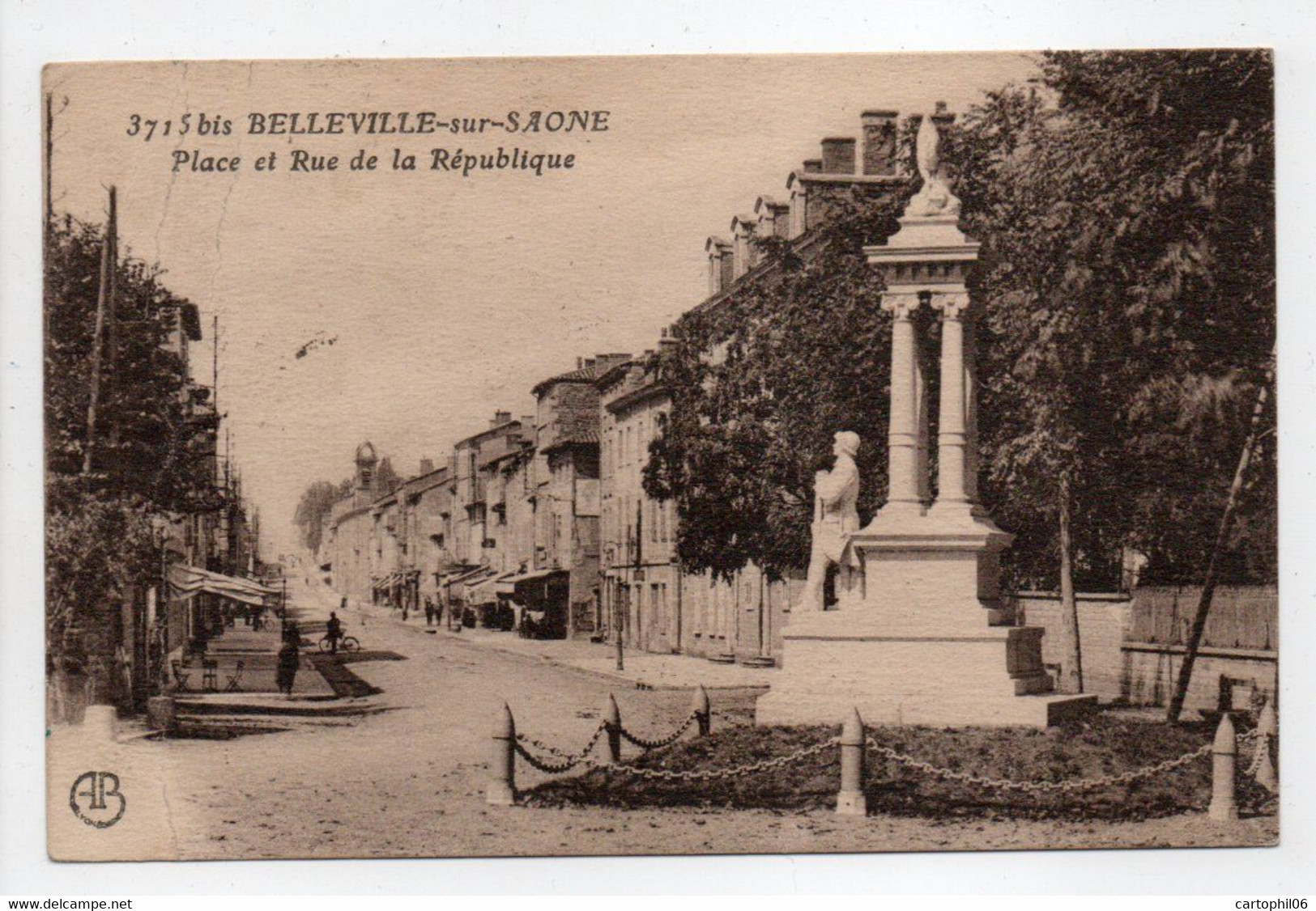 - CPA BELLEVILLE-SUR-SAONE (69) - Place Et Rue De La République 1924 - Edition AB 3715 Bis - - Belleville Sur Saone