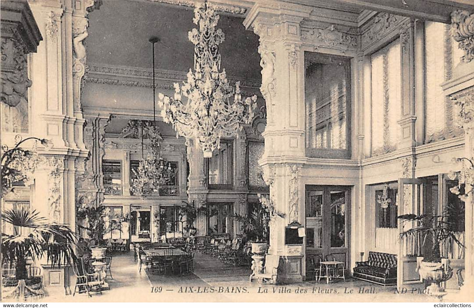 Aix Les Bains      73        La Villa Des Fleurs.   Le Hall      (voir Scan) - Aix Les Bains