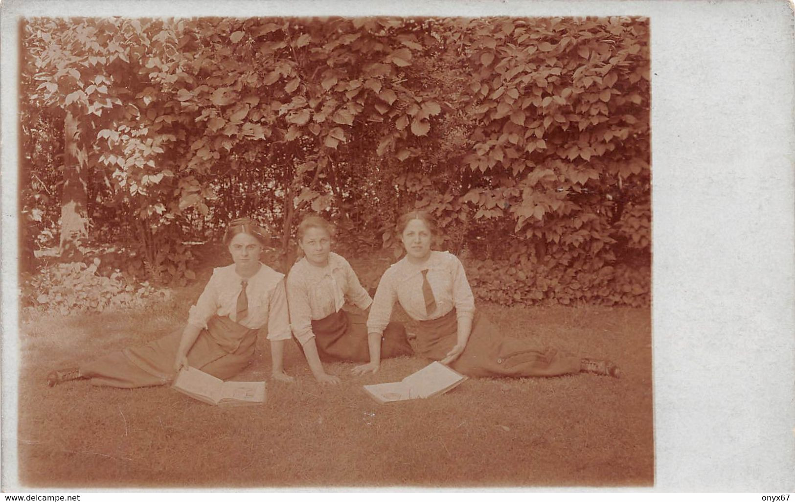 Carte Postale Photo  Militaire Allemand SECLIN Près Wattignies-Phalempin-59-Nord-Jeunes Filles Séance De Lecture-14/18 - Seclin