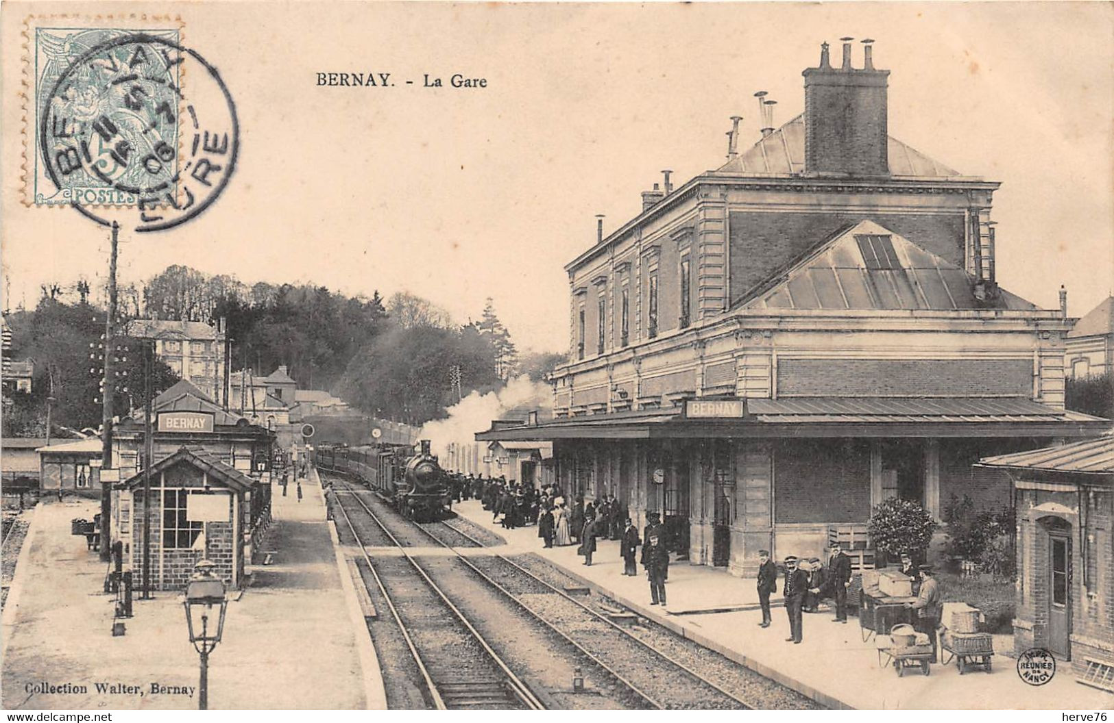 BERNAY - La Gare - Train - Bernay