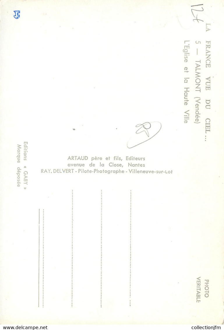 / CPSM FRANCE 85 "Talmont, L'église Et La Haute Ville" - Talmont Saint Hilaire