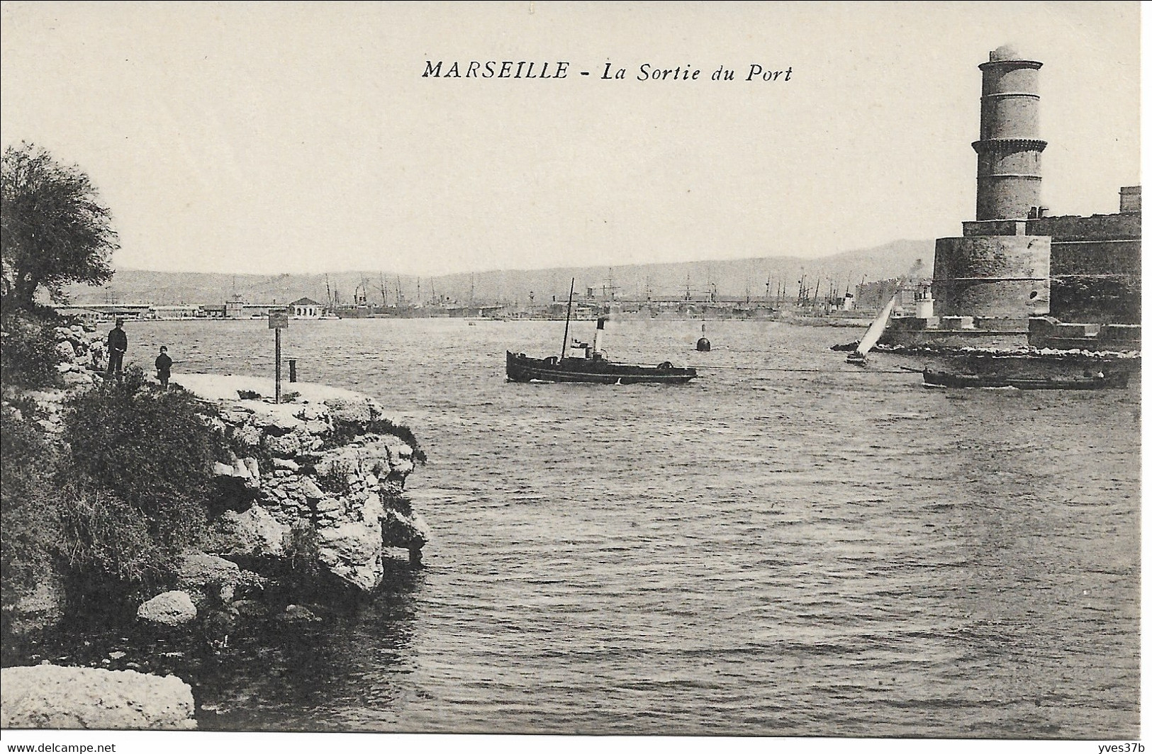 MARSEILLE - La Sortie Du Port - Joliette, Hafenzone