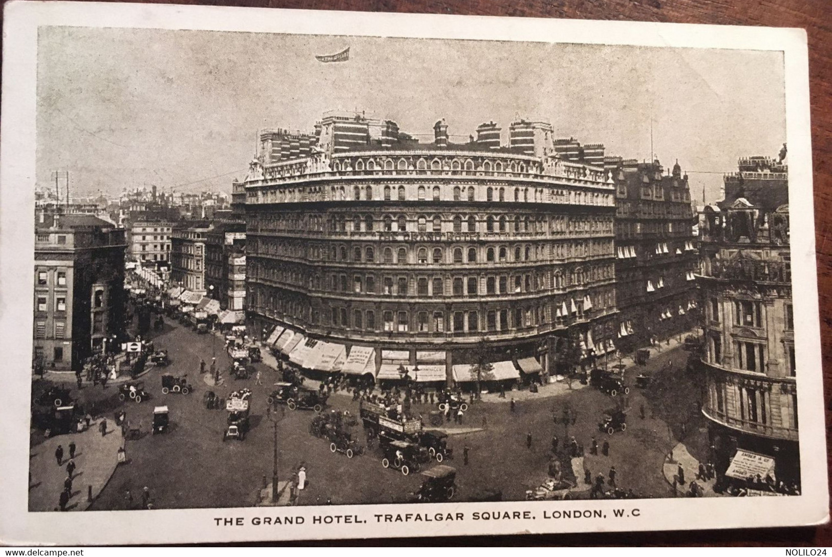Cpa, CPA London The Grand Hotel Trafalgar Square" Animée Londres - Angleterre, Non écrite - Trafalgar Square