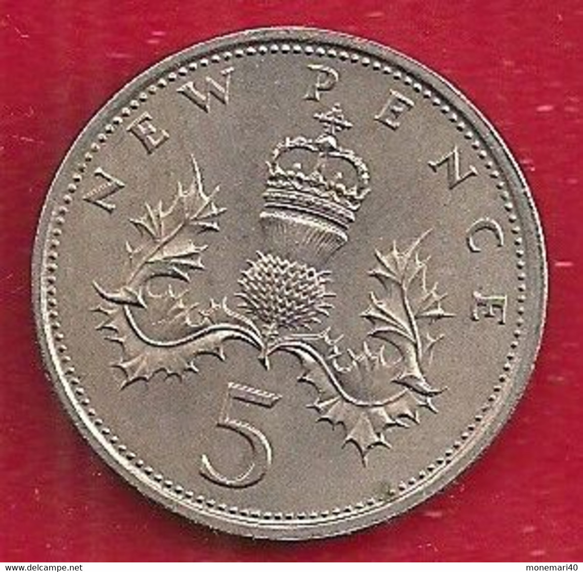 GRANDE-BRETAGNE 5 PENCE - 1968 - 5 Pence & 5 New Pence