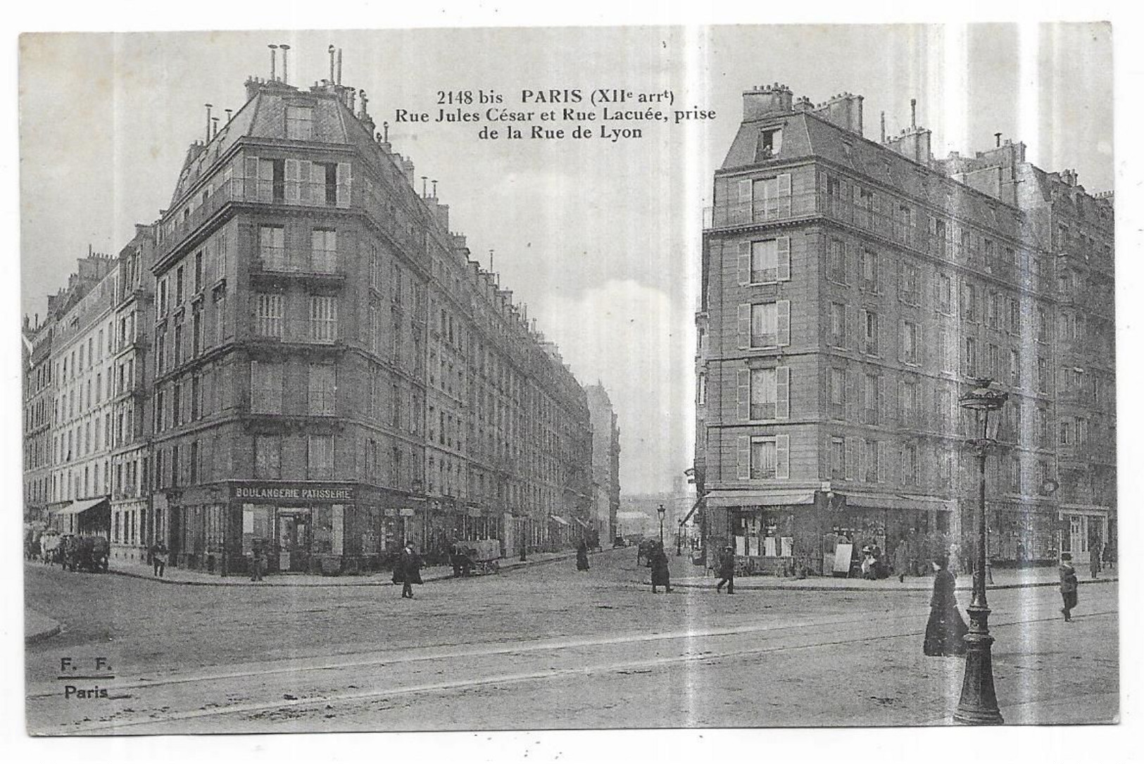 Paris (XII°) Boulangerie Patisserie Rue Jules César Et Rue Lacuée, Prise De La Rue De Lyon - District 12