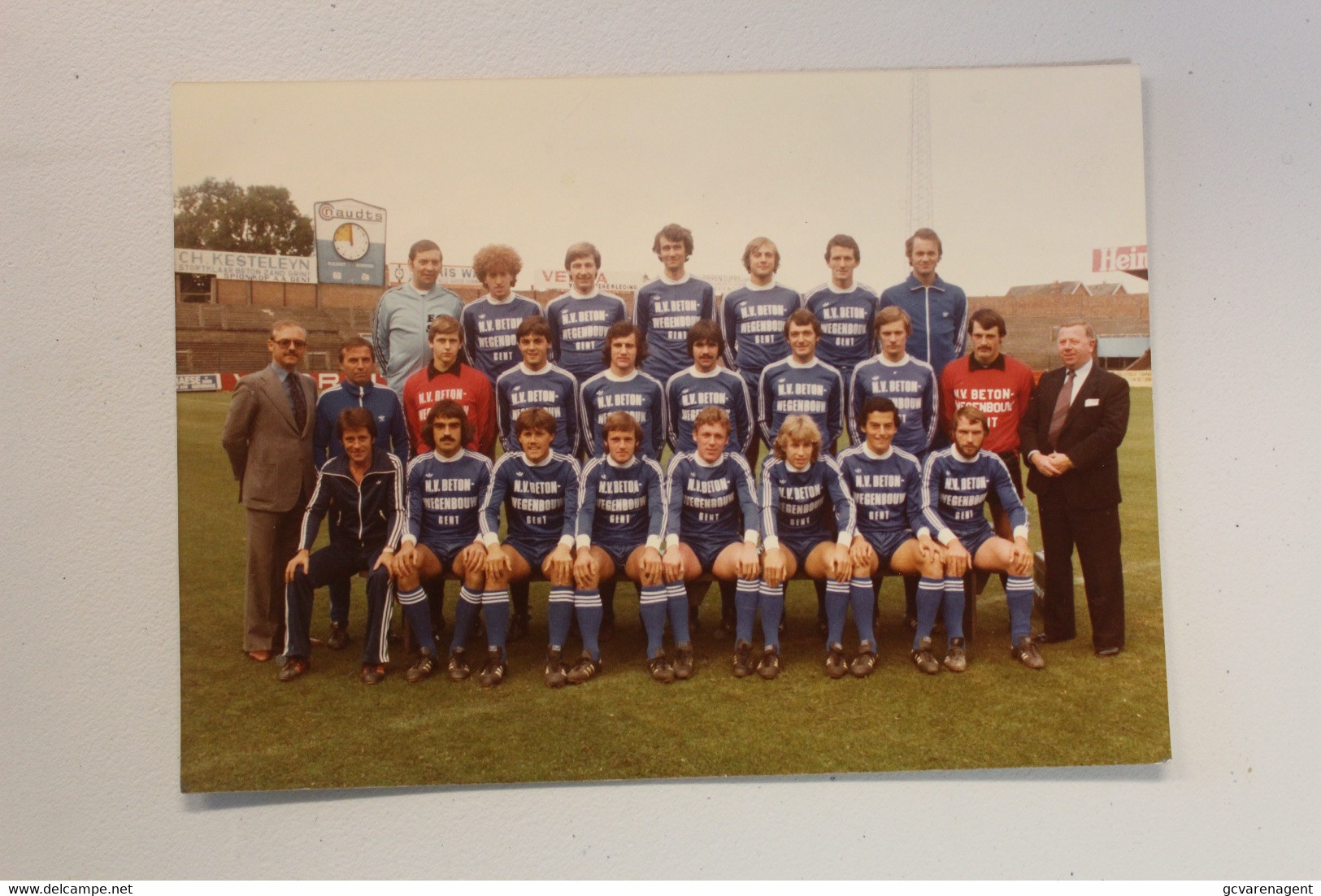 FOTO 17.5 X 13 CM  VOETBALPLOEG  GANTOISE +_ 1983 - Fútbol