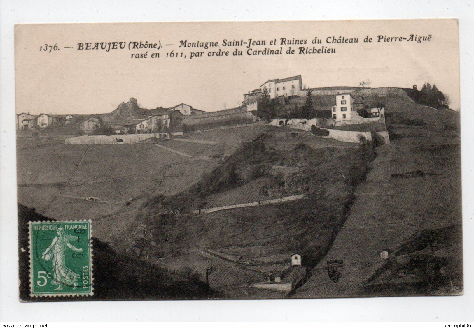 - CPA BEAUJEU (69) - Montagne Saint-Jean Et Ruines Du Château De Pierre-Aiguë - Edition Farges 1376 - - Beaujeu