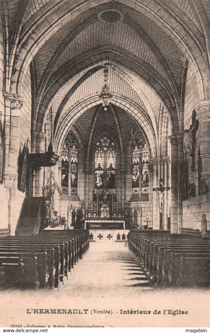 L'Hermenault : Intérieur De L'église - L'Hermenault