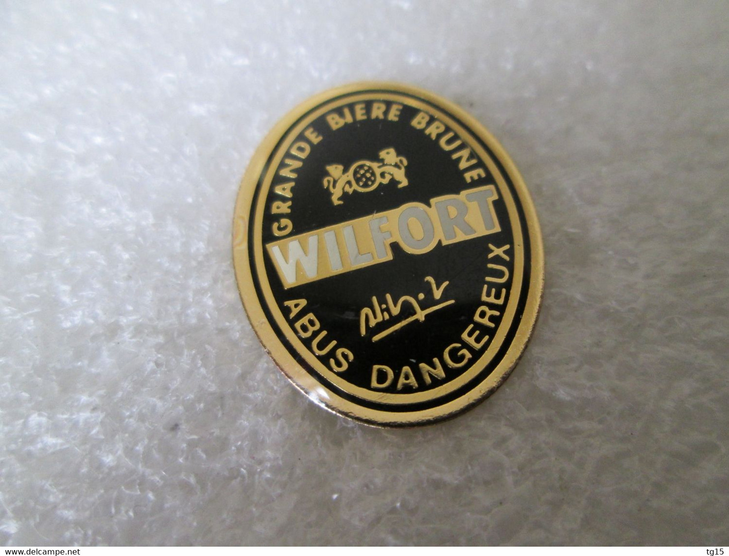 PIN'S    BIERE  WILFORT - Bière