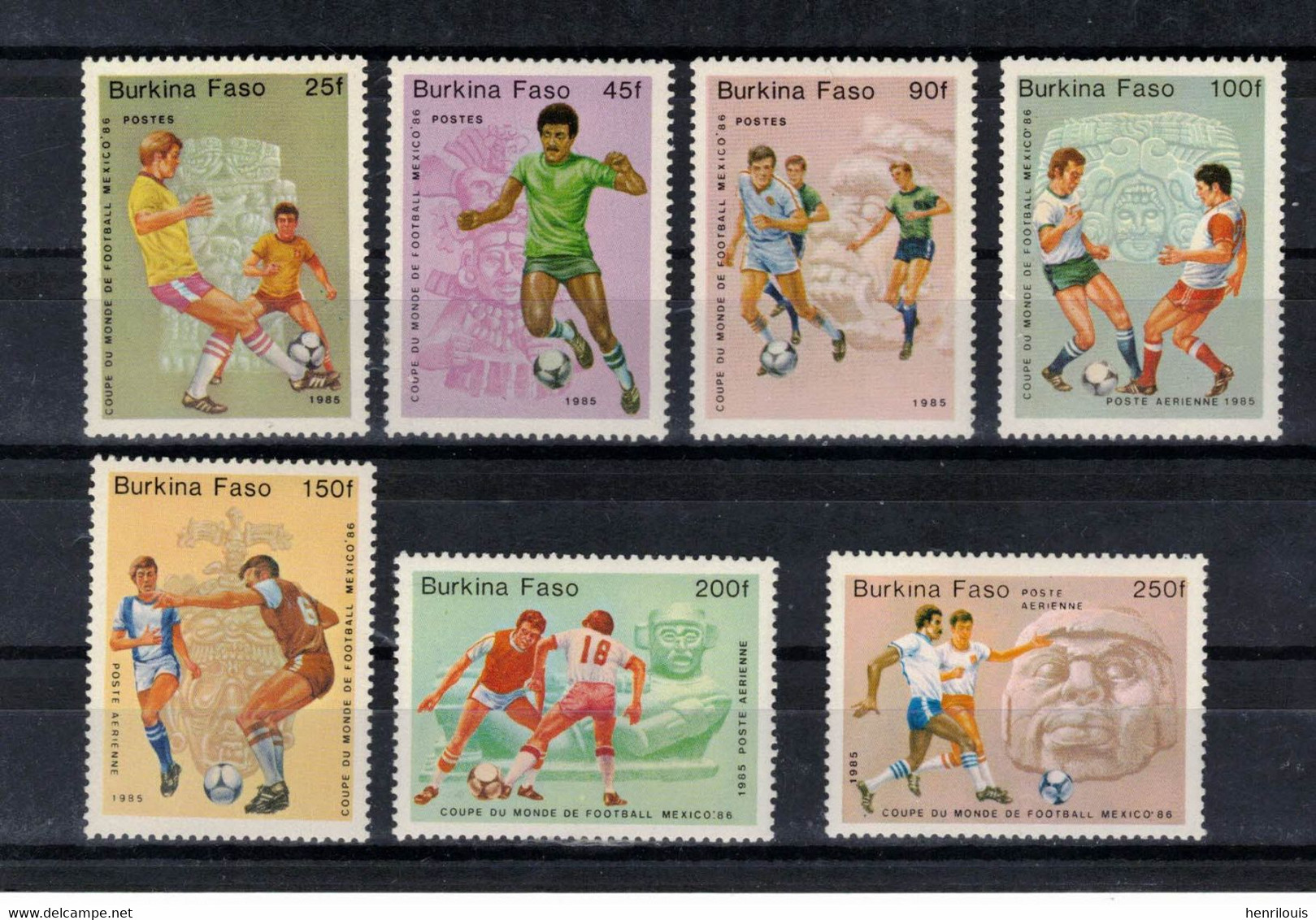 BURKINA FASO     Timbres Neufs ** De 1985   ( Ref 4354 ) Sport - Football - Burkina Faso (1984-...)