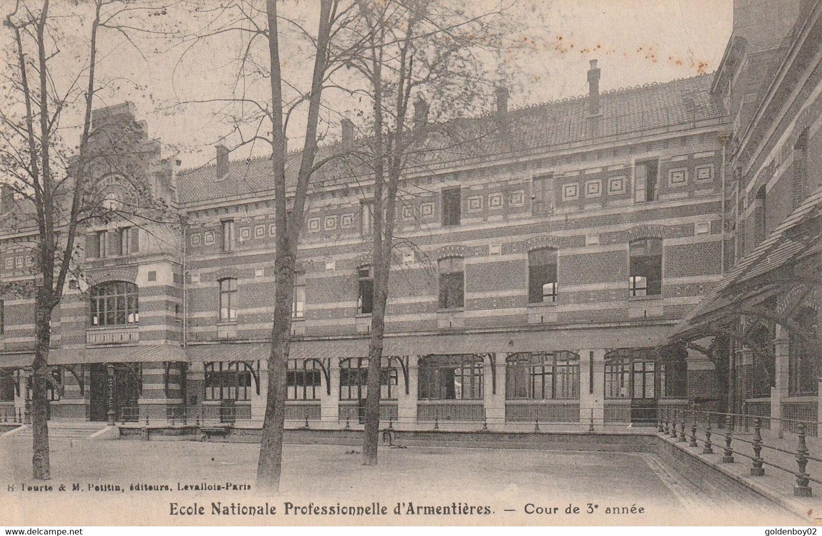 59 Ecole Nationale Professionnelle D'armentieres, Cour De 3 Eme Annee - Armentieres