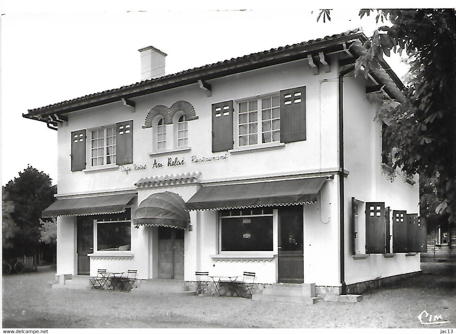 L100H1463 - Gabarret - 3 Café-Hôtel-Restaurant "Au Relai" - Format 10,5 X 15 Cm - Gabarret