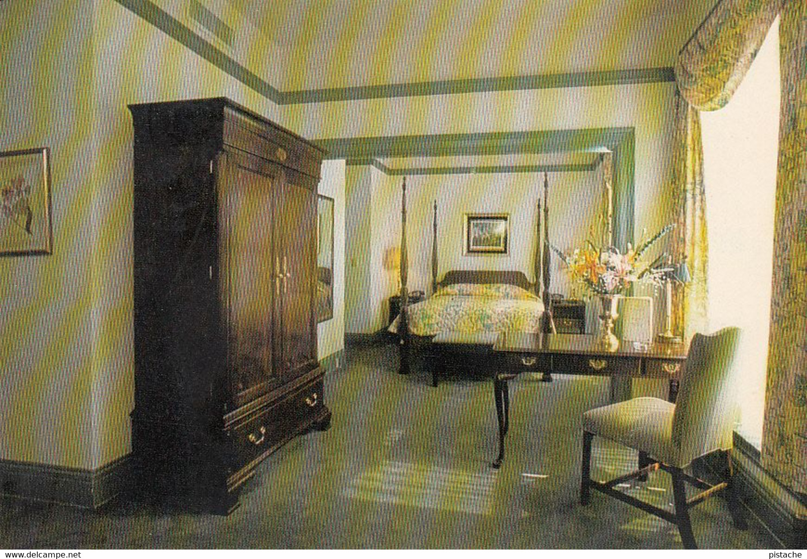 Louisville Kentucky KY - Grand Hotel - The Seelbach - Typical Guest Room - Size 4 X 6 - Unused - 2 Scans - Louisville