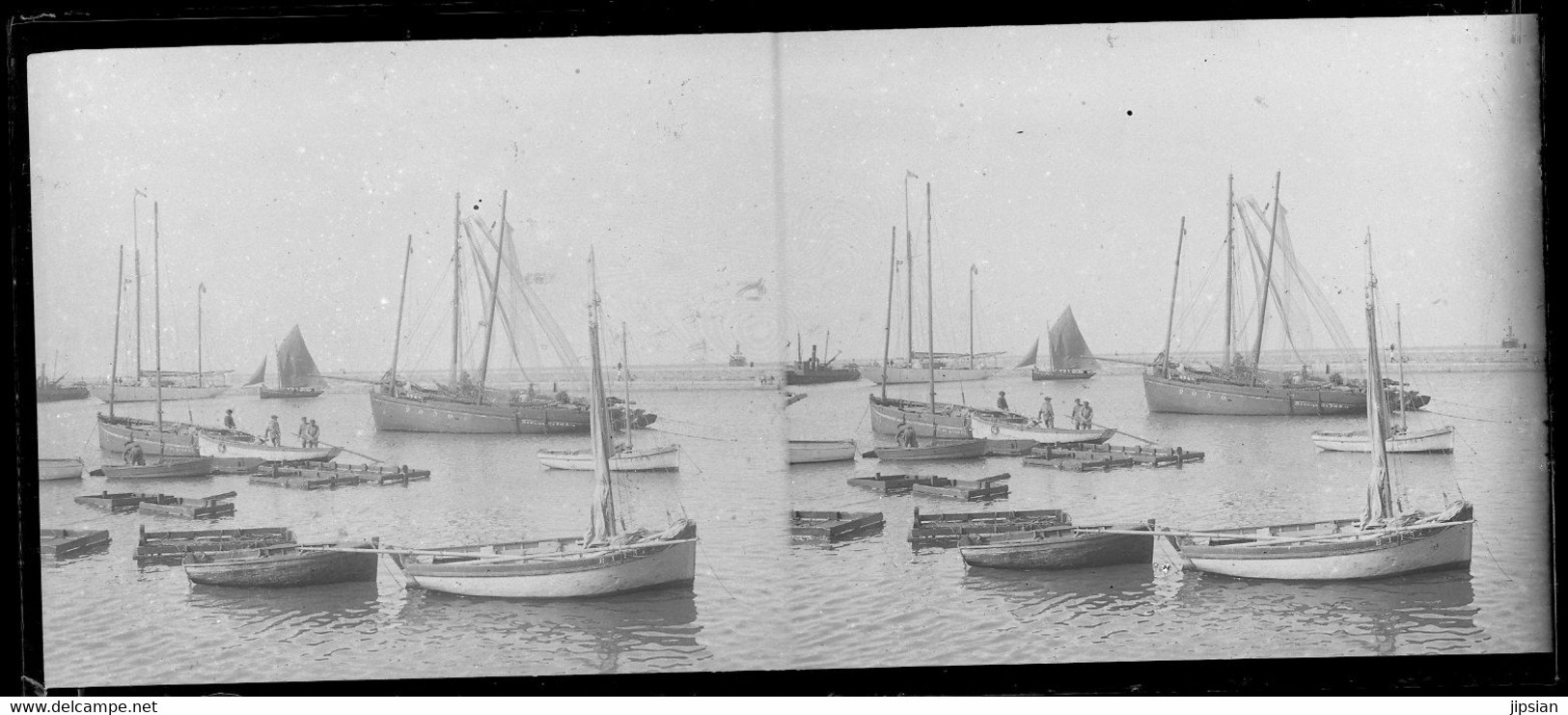 lot de 32 plaques de verre stéréo négatives Belle Île en Mer Belle Isle le Palais Port Voiliers Rochers -- Garfen