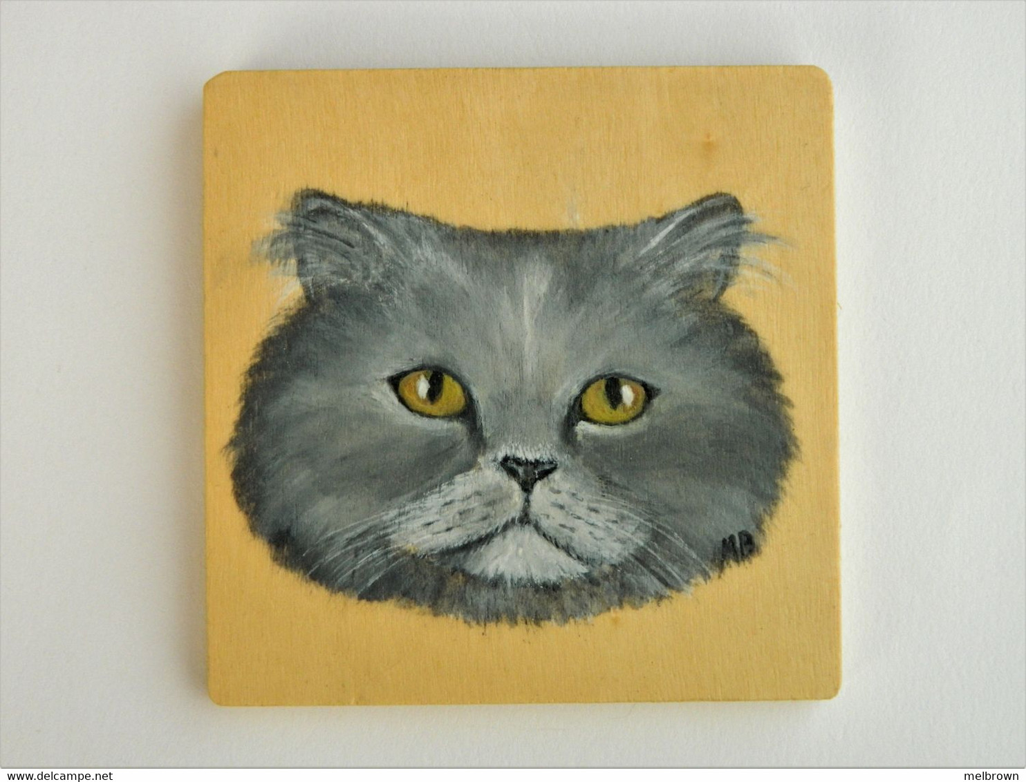 Blue/ Cream Persian Cat Hand Painted On A Wooden Tile Decoration 9cm X 9cm - Animaux