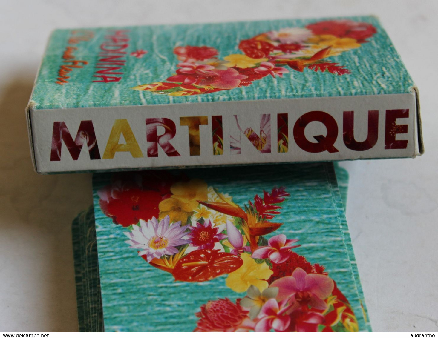 Jeu De 54 Cartes à Jouer Publicitaire La Martinique Madinina L'île Aux Fleurs Lauma éditions - 54 Karten