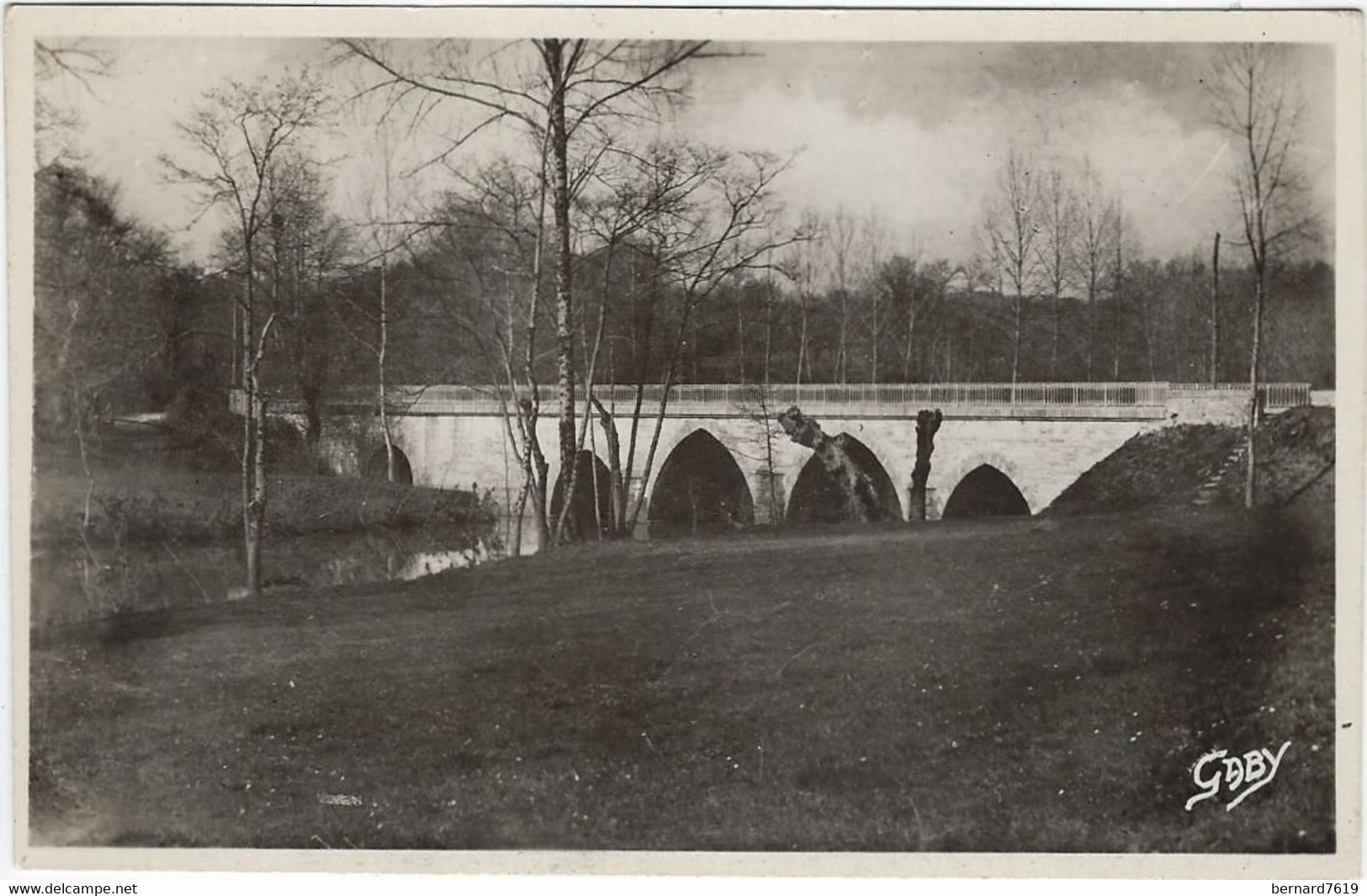 44    Aigrefeuille  Sur Maine   - Le Pont  Diderot - Aigrefeuille-sur-Maine
