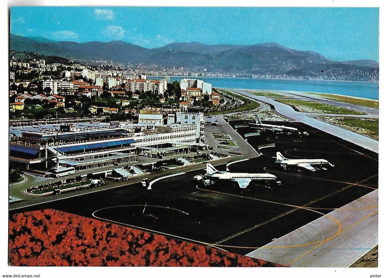 NICE - Vue Aérienne De L'Aéroport Nice-Côte D'Azur - Transport Aérien - Aéroport