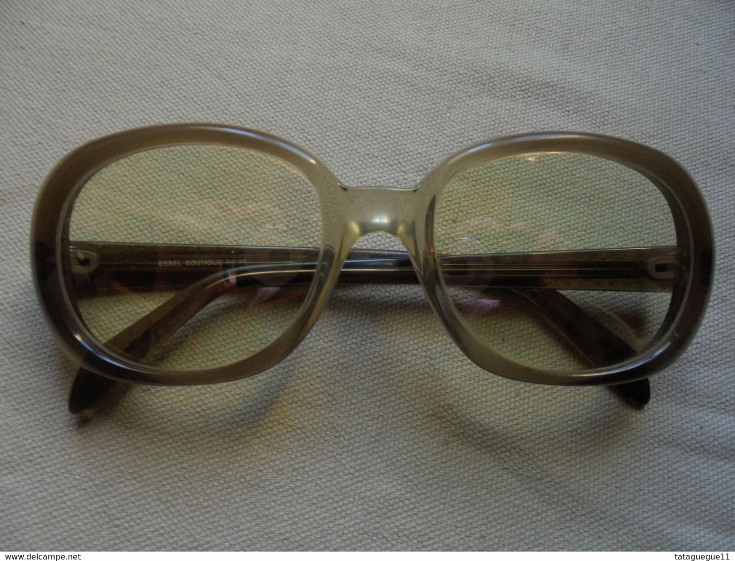 Vintage - Paire De Lunettes De Soleil Essel Boutique Pour Femme - Zonnebrillen