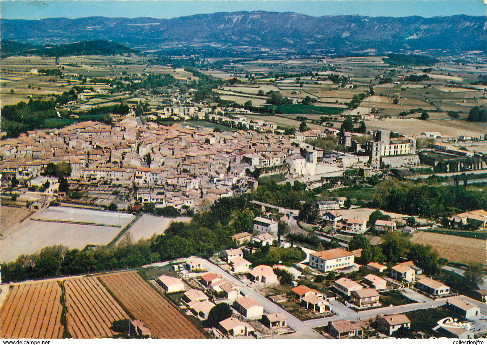 / CPSM FRANCE 84 "La Tour D'Aigues, Vue Générale Aérienne" - La Tour D'Aigues