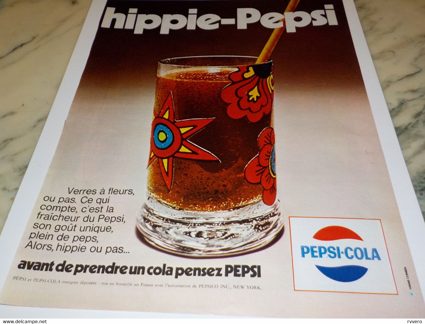 ANCIENNE PUBLICITE HIPPIE PEPSI 1970 - Afiches