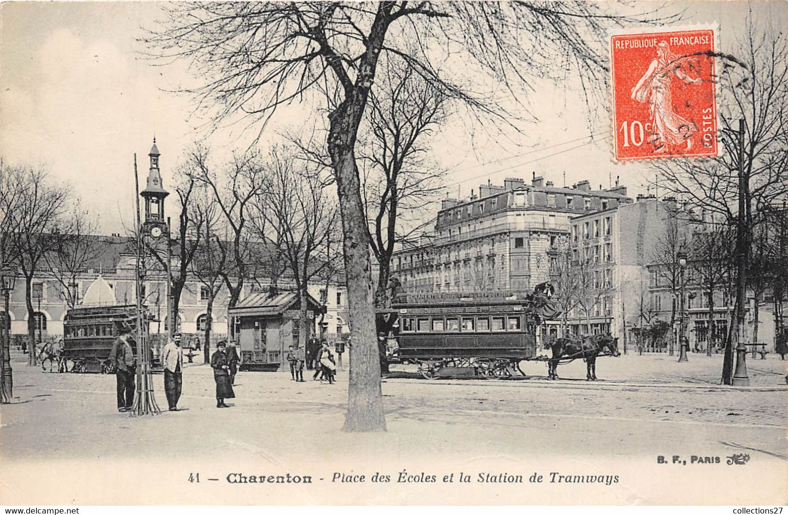 94-CHARENTON- PLACE DES ECOLES ET LA STATION DE TRAMWAYS - Charenton Le Pont