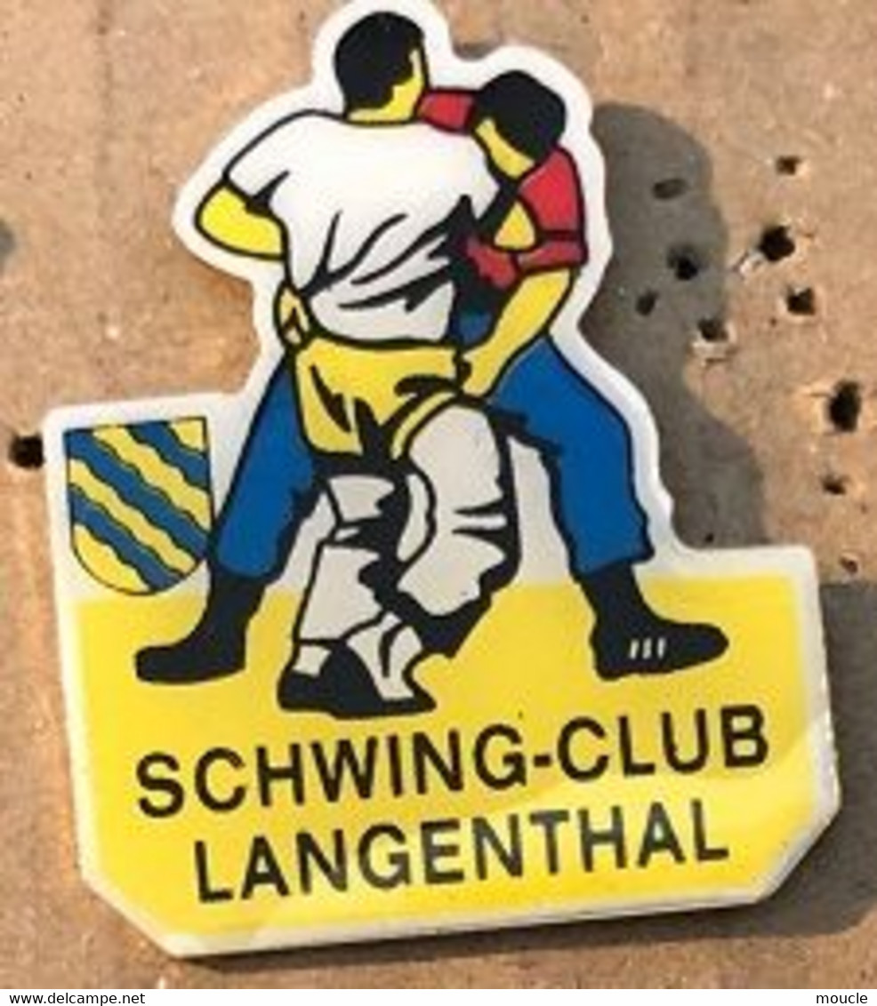 CLUB DE LUTTE SUISSE - SCHWEIZER WRESTLING - SWISS - SVIZZERO-LUCHA SUIZA - SCHWING CLUB - LANGENTHAL - (21) - Ringen