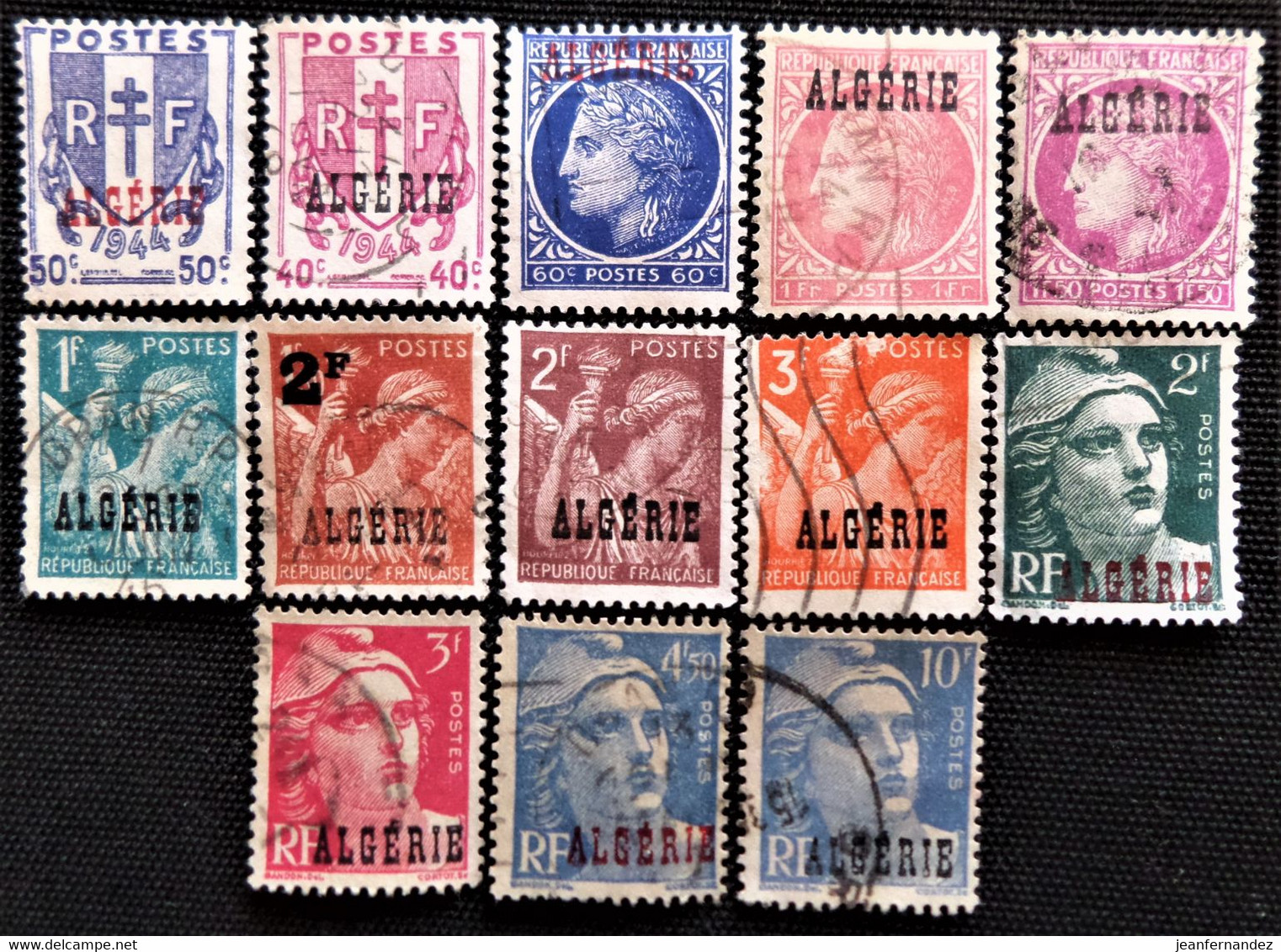 Petit Lot D'Algérie De 1945 - Collections, Lots & Series