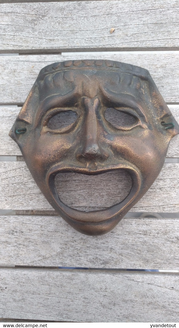 Masque De Théâtre En Bronze - Bronzen