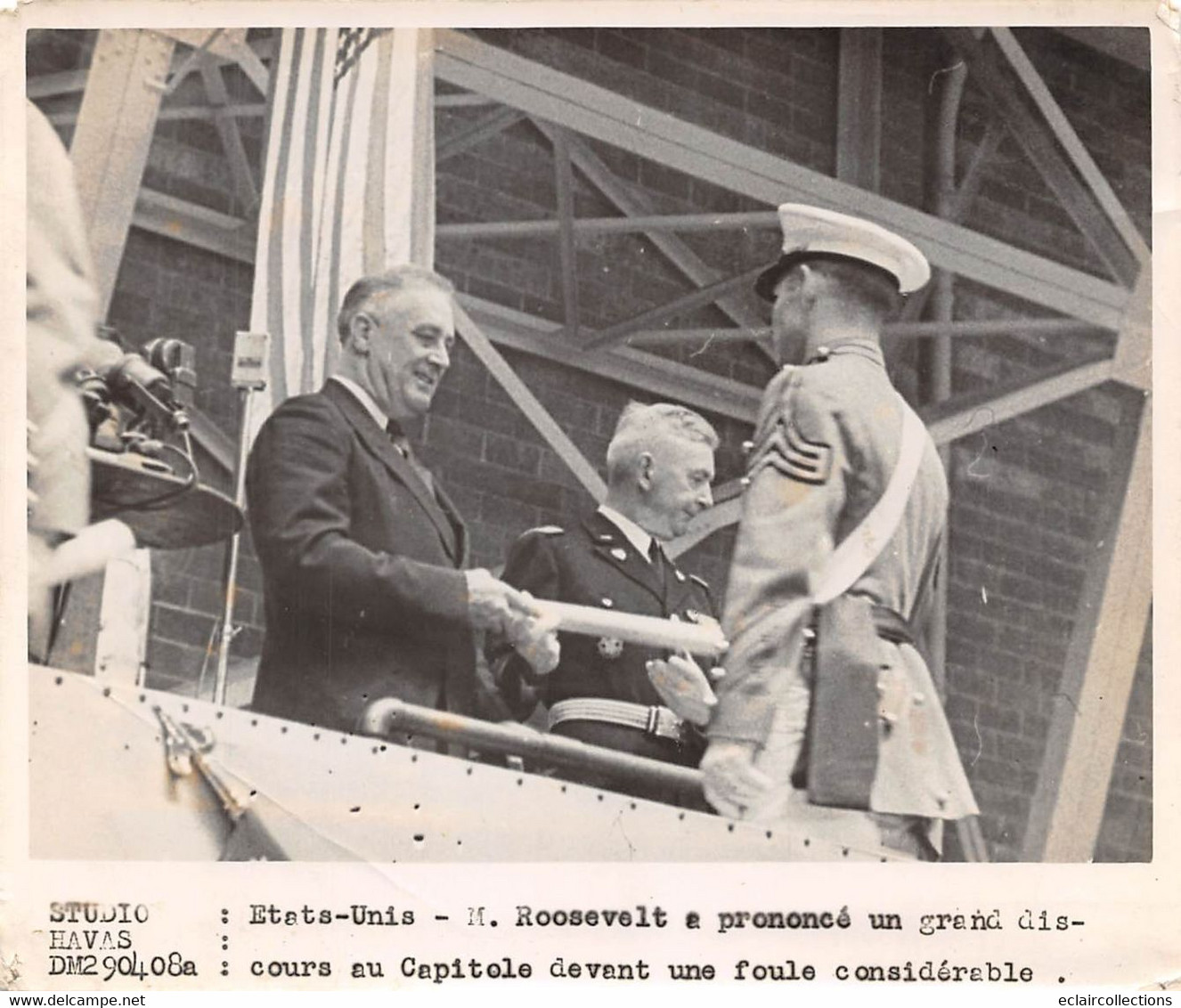 Photographie     M.  Roosevelt  A Prononcé Un Discours Au Capitole  (voir Scan Et Commentaires) - Identified Persons