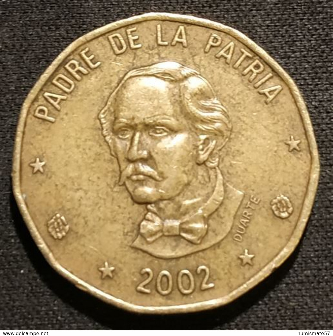 REPUBLIQUE DOMINICAINE - 1 PESO 2002 - "DUARTE" Sous Le Buste - KM 80.2 - Juan Pablo Duarte Y Diez - Dominicana