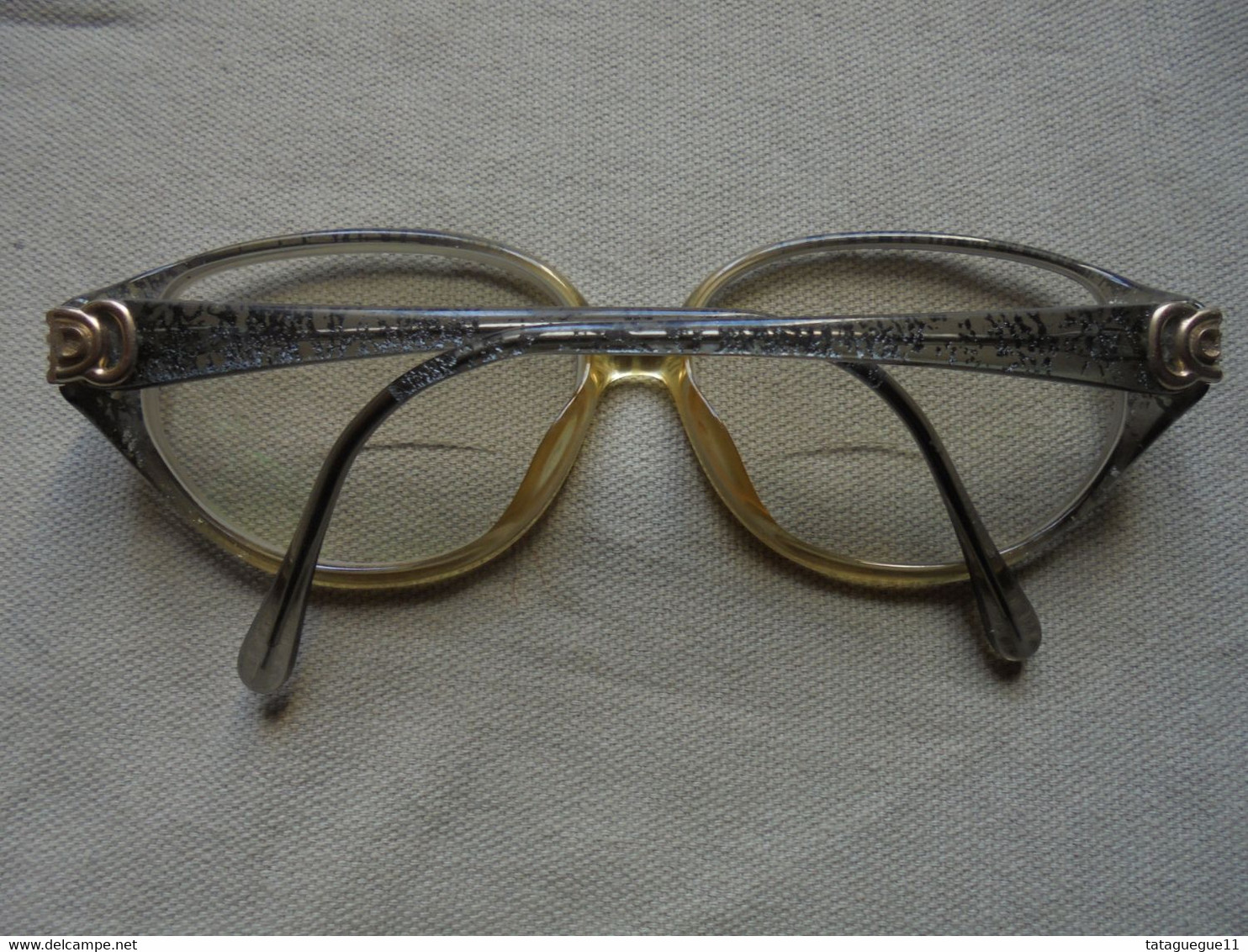 Vintage - Paire de lunettes de vue CD/Frame pour femme
