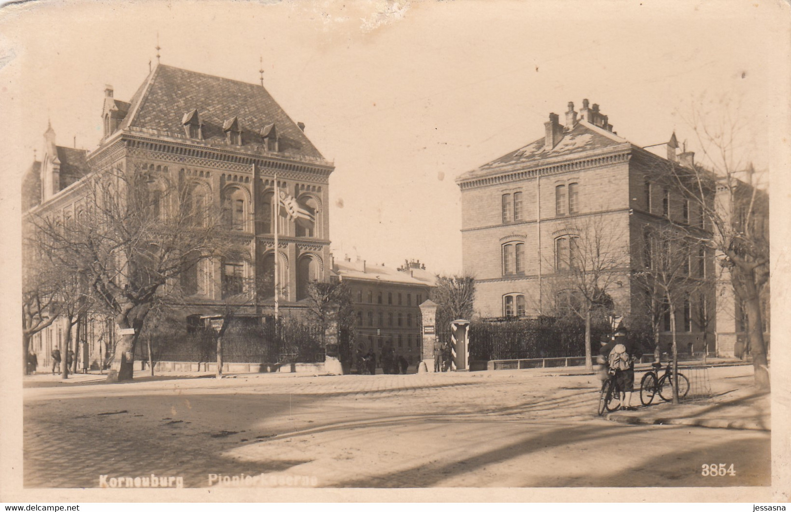 AK - KORNEUBURG - Strassenpartie Mit Alter Pionierkaserne 1940 - Korneuburg