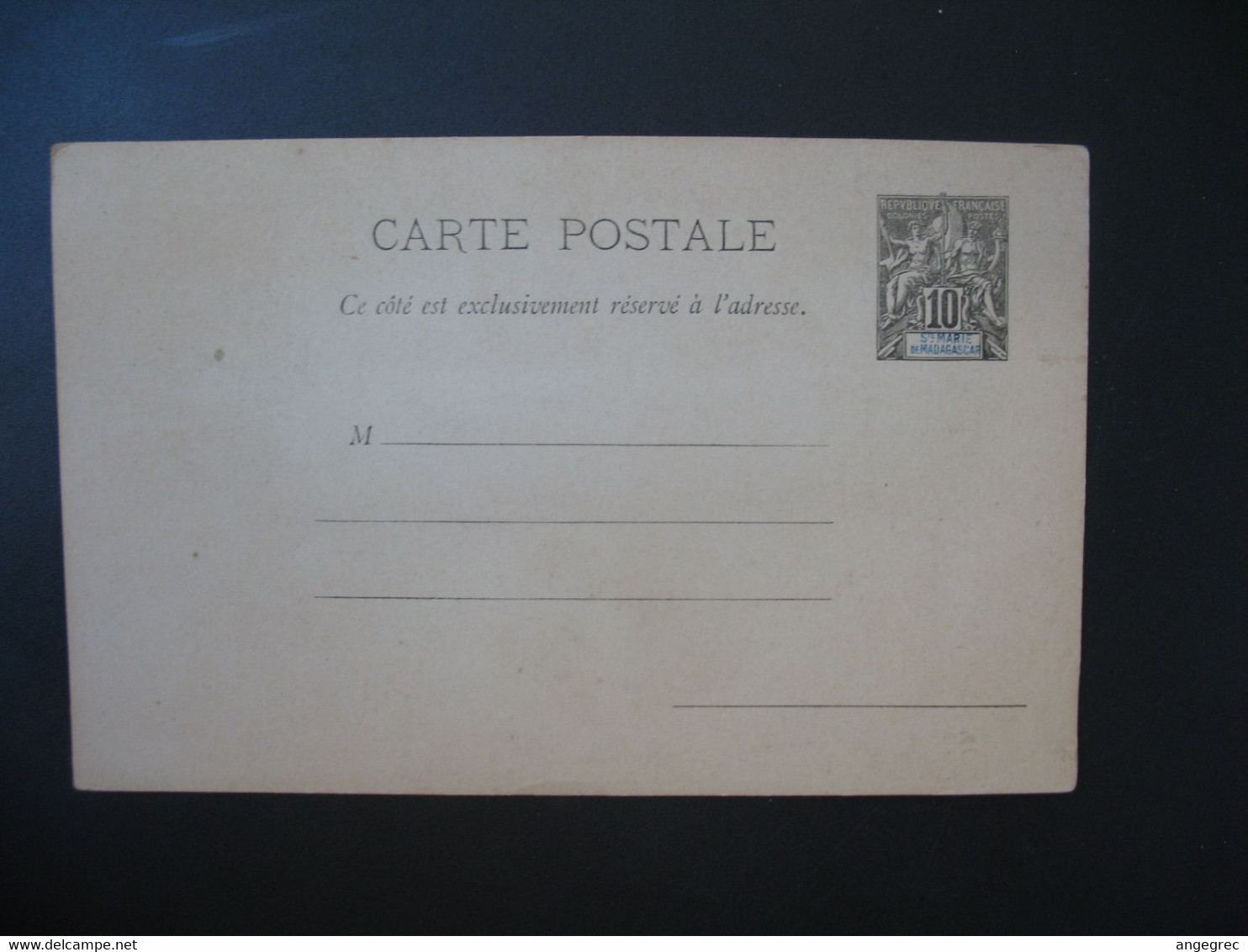 Entier Postal Carte Postale Sainte-Marie De Madagascar  Type Groupe  10c   Voir Scan - Covers & Documents