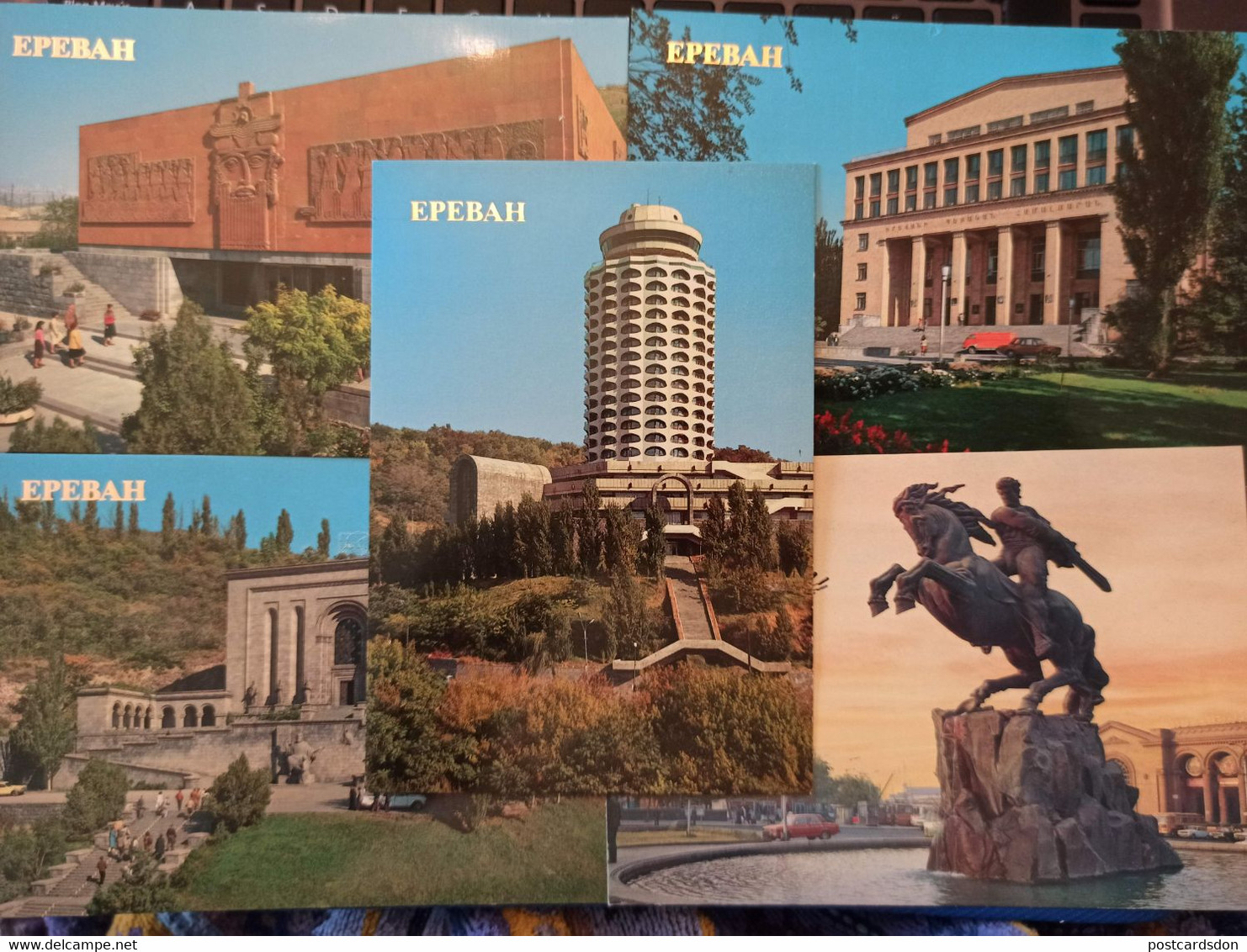 Big Lot! ARMENIA. YEREVAN. 16  Postcards Set  1987 Golden Letters - Armenia