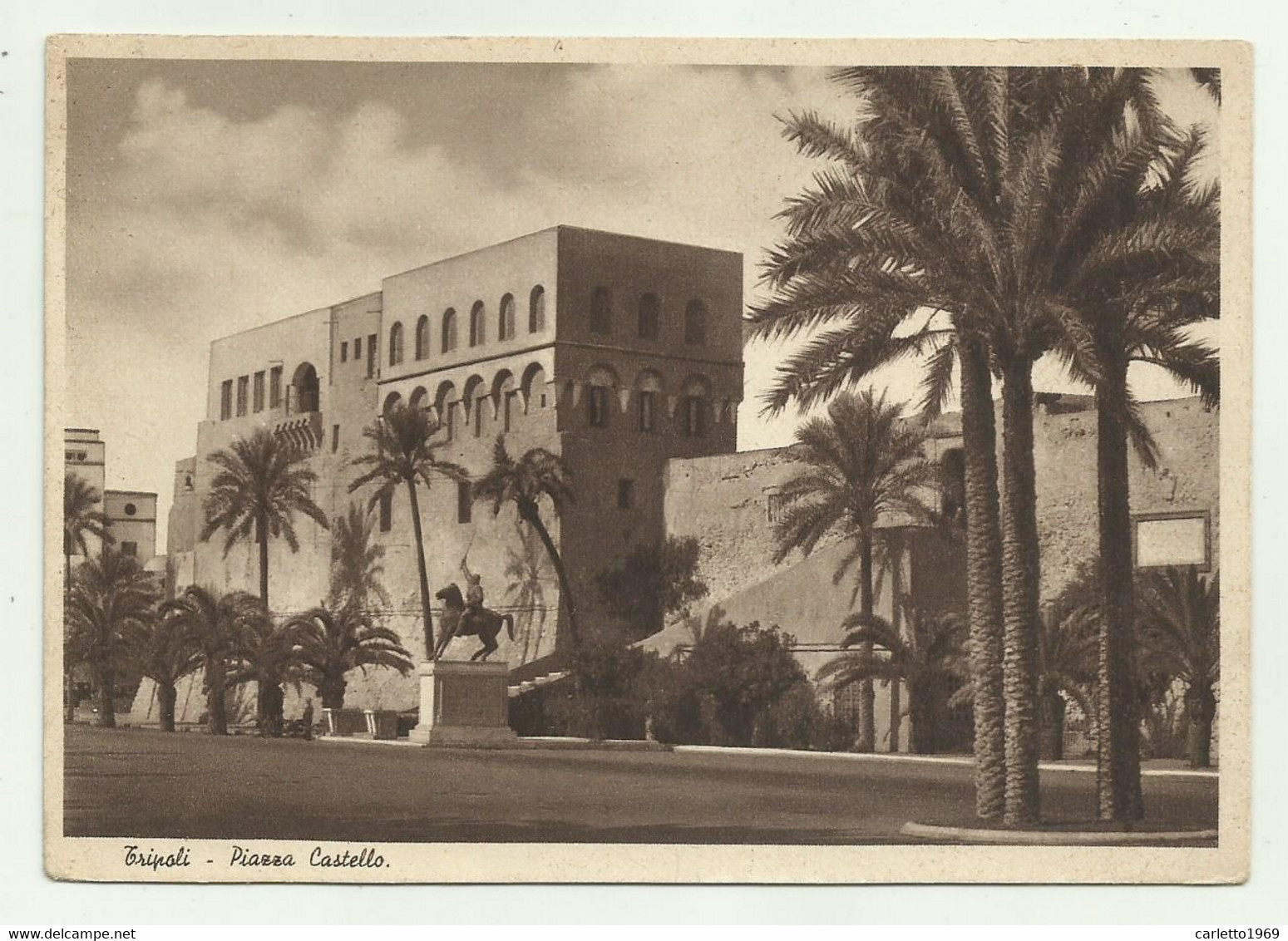 TRIPOLI - PIAZZA CASTELLO - NV FG - Libye