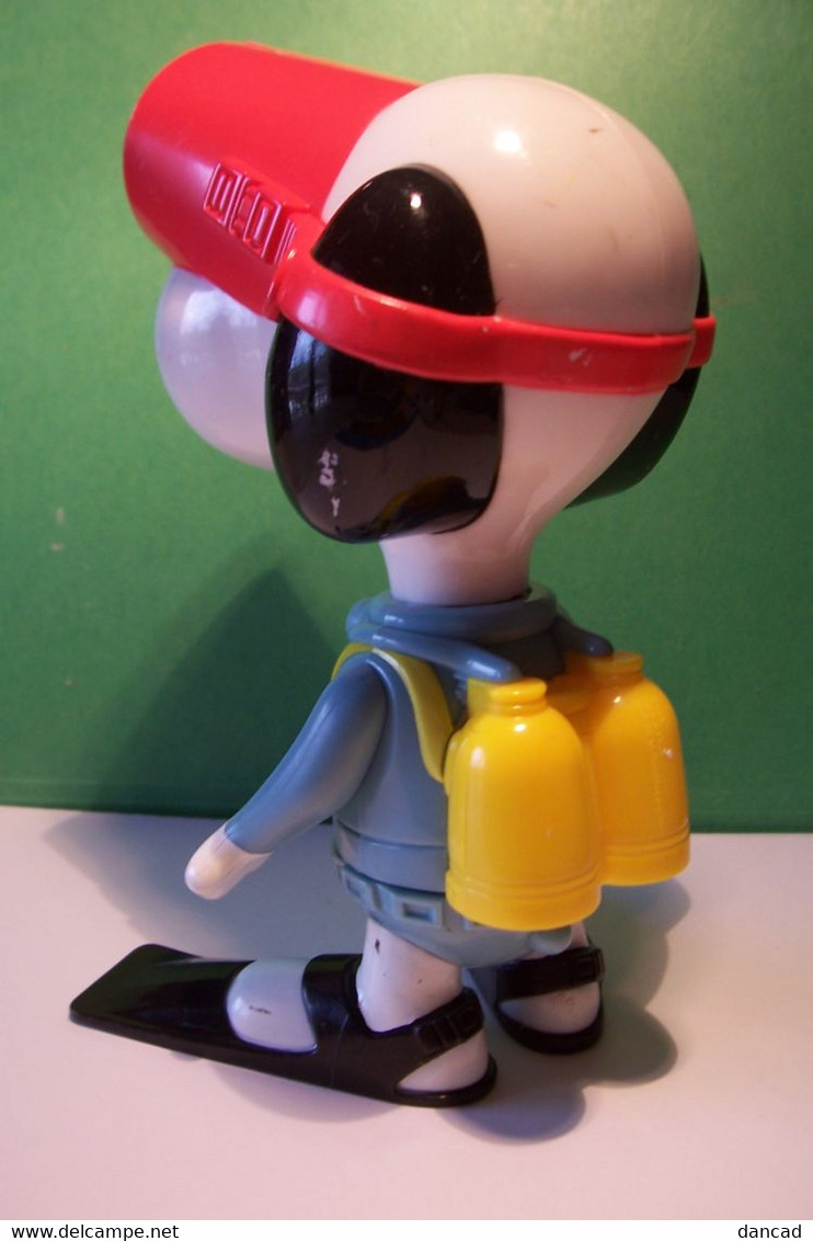 SNOOPY -  PLONGEUR  -  Mc DONALD'S 2000 - ( Articulé ) - Snoopy