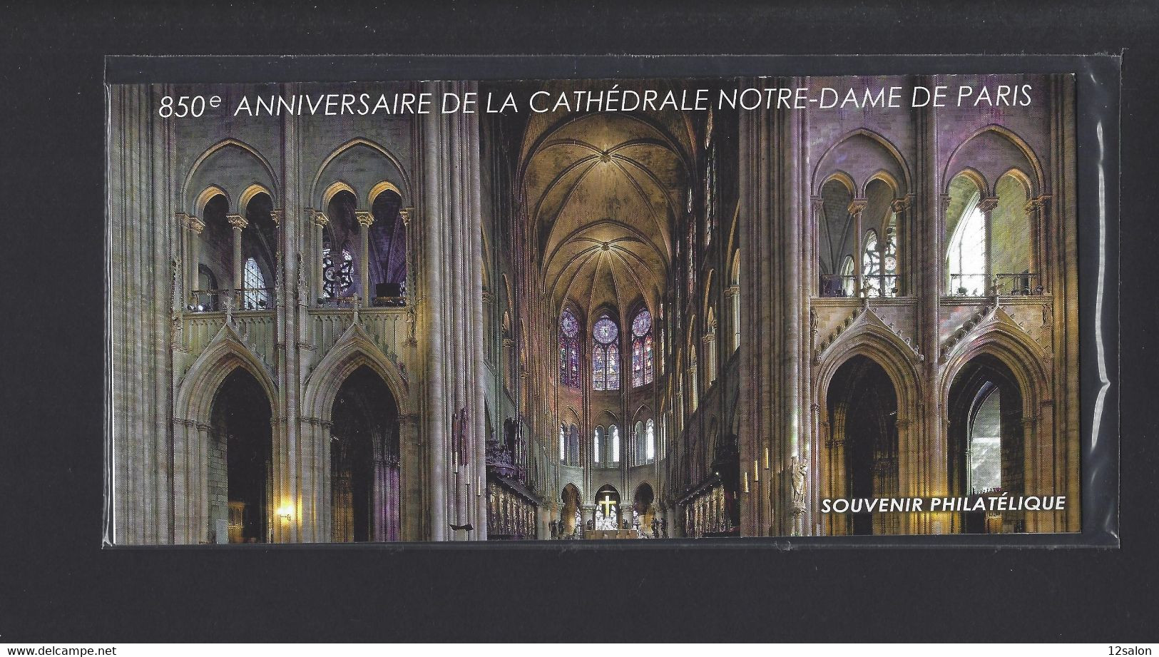 BLOC SOUVENIR NEUF AVEC EMBALLAGE CATHÉDRALE NOTRE DAMES DE PARIS - Souvenir Blokken