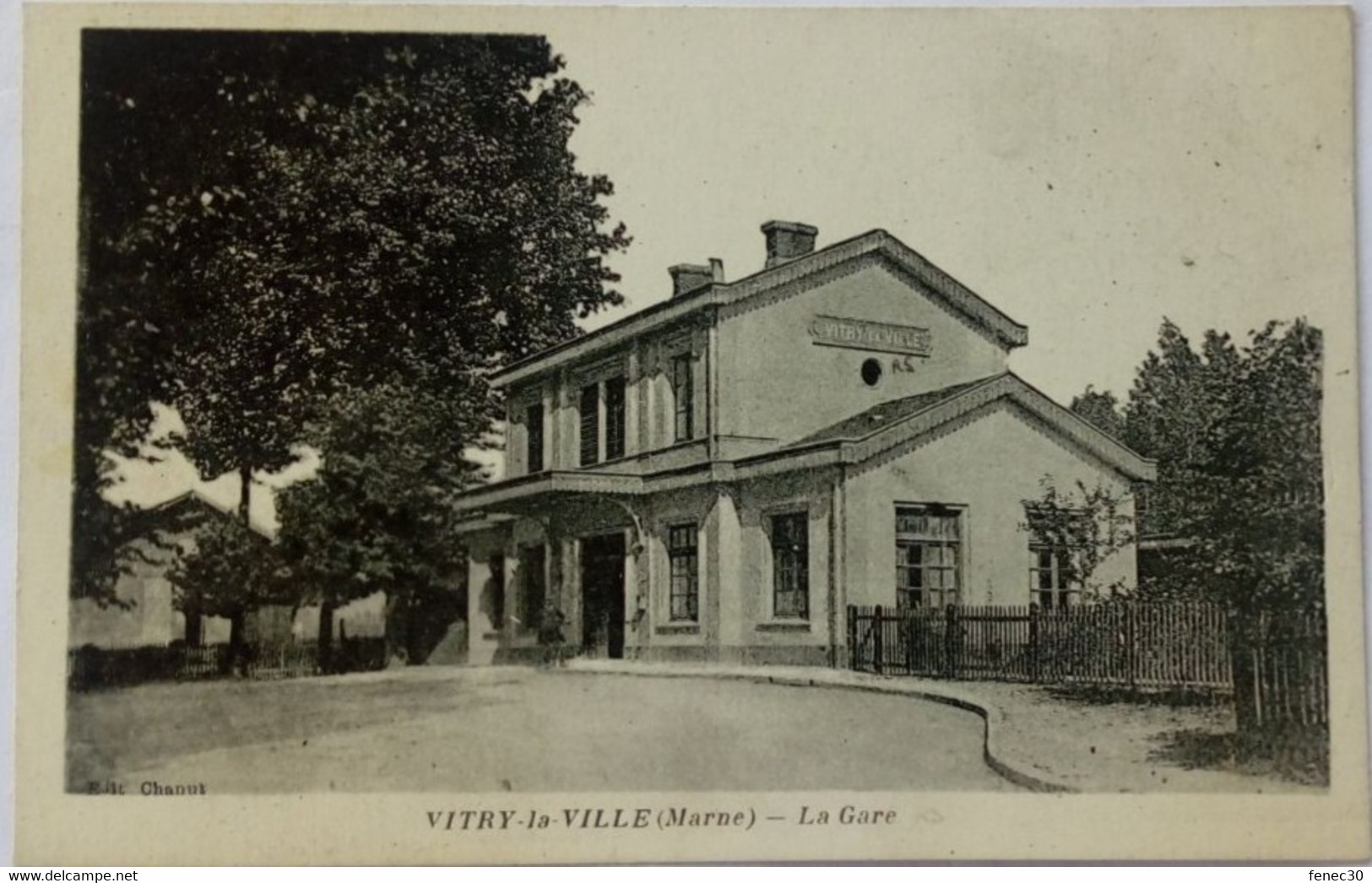 51/ Vitry La Ville (Marne) La Gare - Vitry-la-Ville