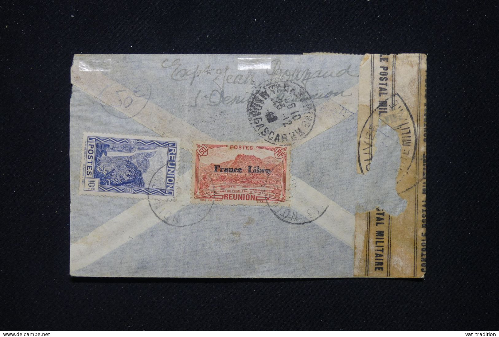 RÉUNION -Enveloppe En Reco.de St Denis Pour Madagascar En 1943 Avec Contrôle, Affr. Recto / Verso France Libre - L 94637 - Cartas & Documentos