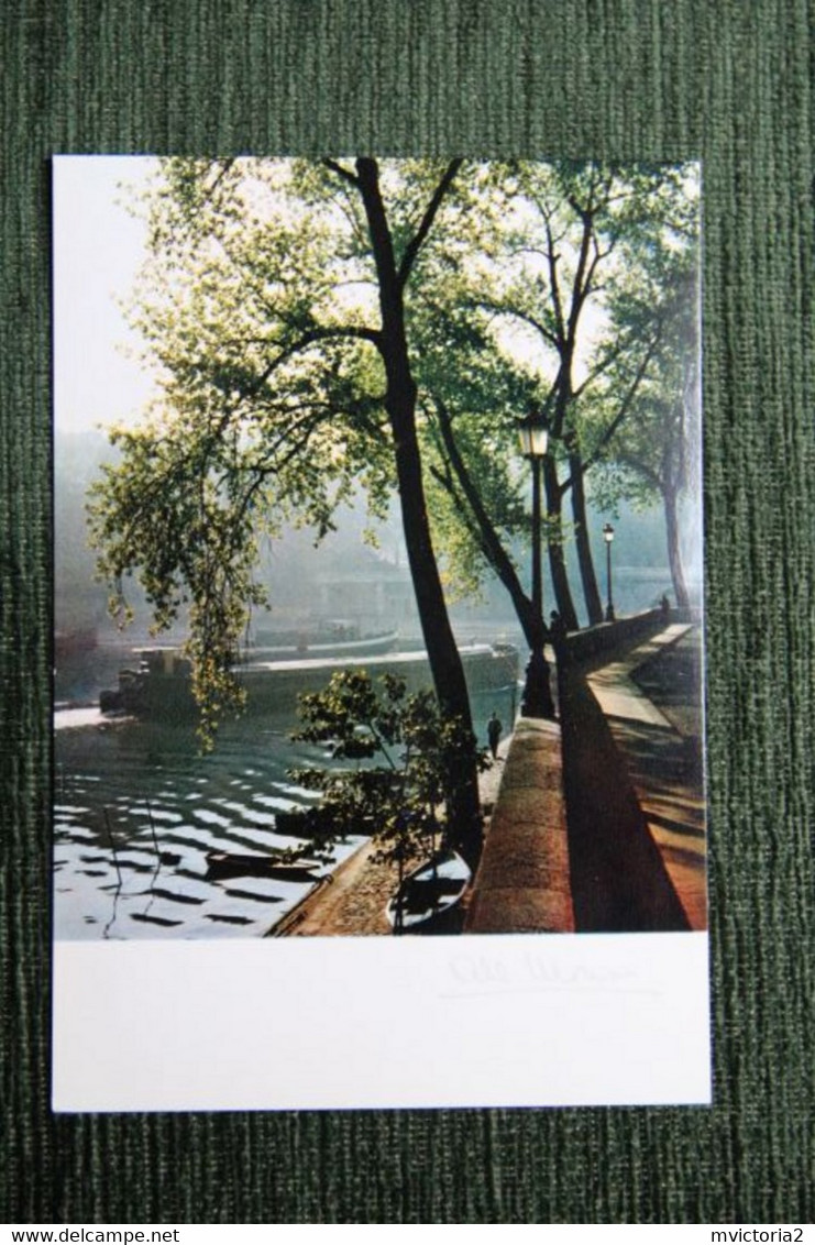 Photographe , Albert MONIER : PARIS, La SEINE Au Quai D'ANJOU. - Monier