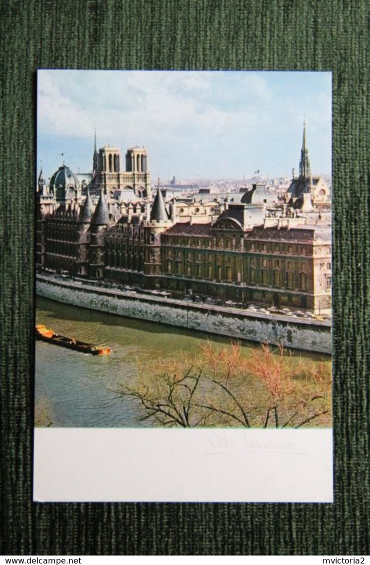 Photographe , Albert MONIER : PARIS, La Seine, Le Palais De Justice, Notre Dame Et La Sainte Chapelle. - Monier