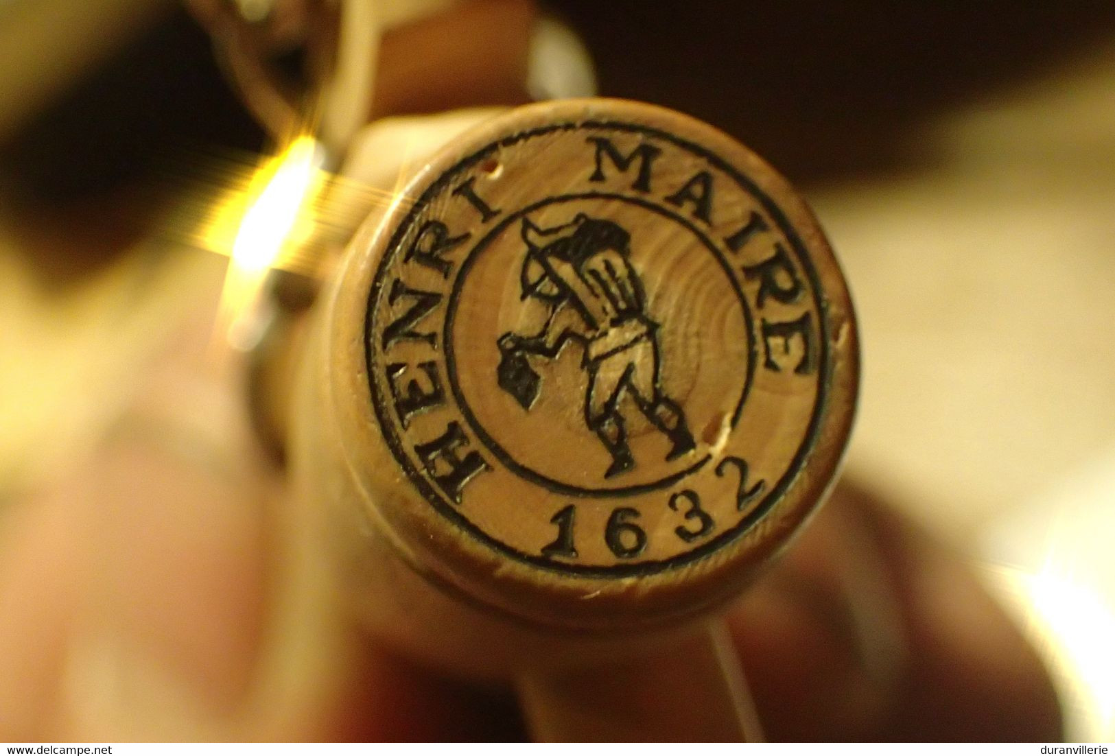 Alcools Et Spiritueux / Vins Henri Maire / CHAMPELURE Robinet De Tonneau - Key-rings