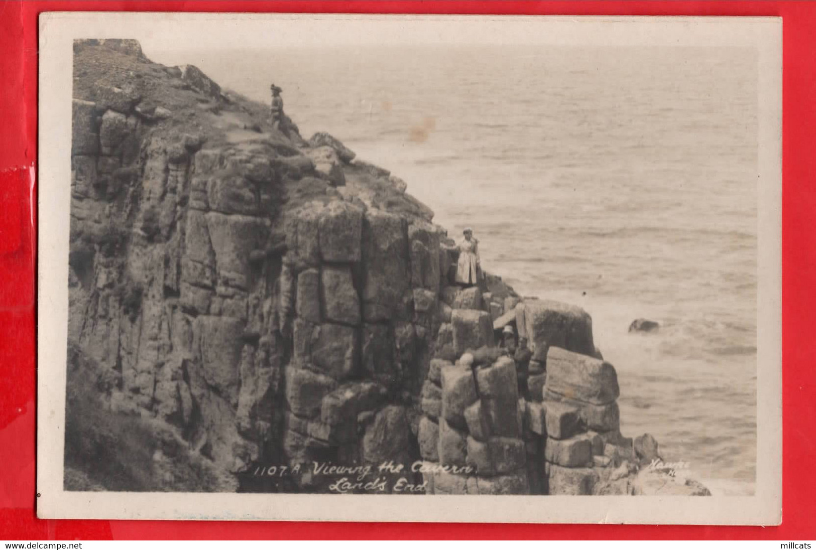 CORNWALL  VIEWING THE CAVERN  LANDS END   HAWKE RP +  CACHE   Pu 1921 - Land's End