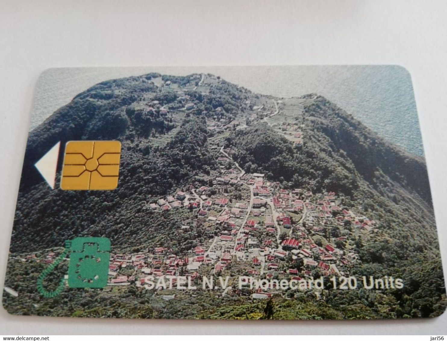 SABA / CHIPCARD  SATEL NV  Naf 30,00 120units  MOUNTAIN ON THE ISLAND  TIRAGE ONLY  3000  **5179** - Antillen (Niederländische)