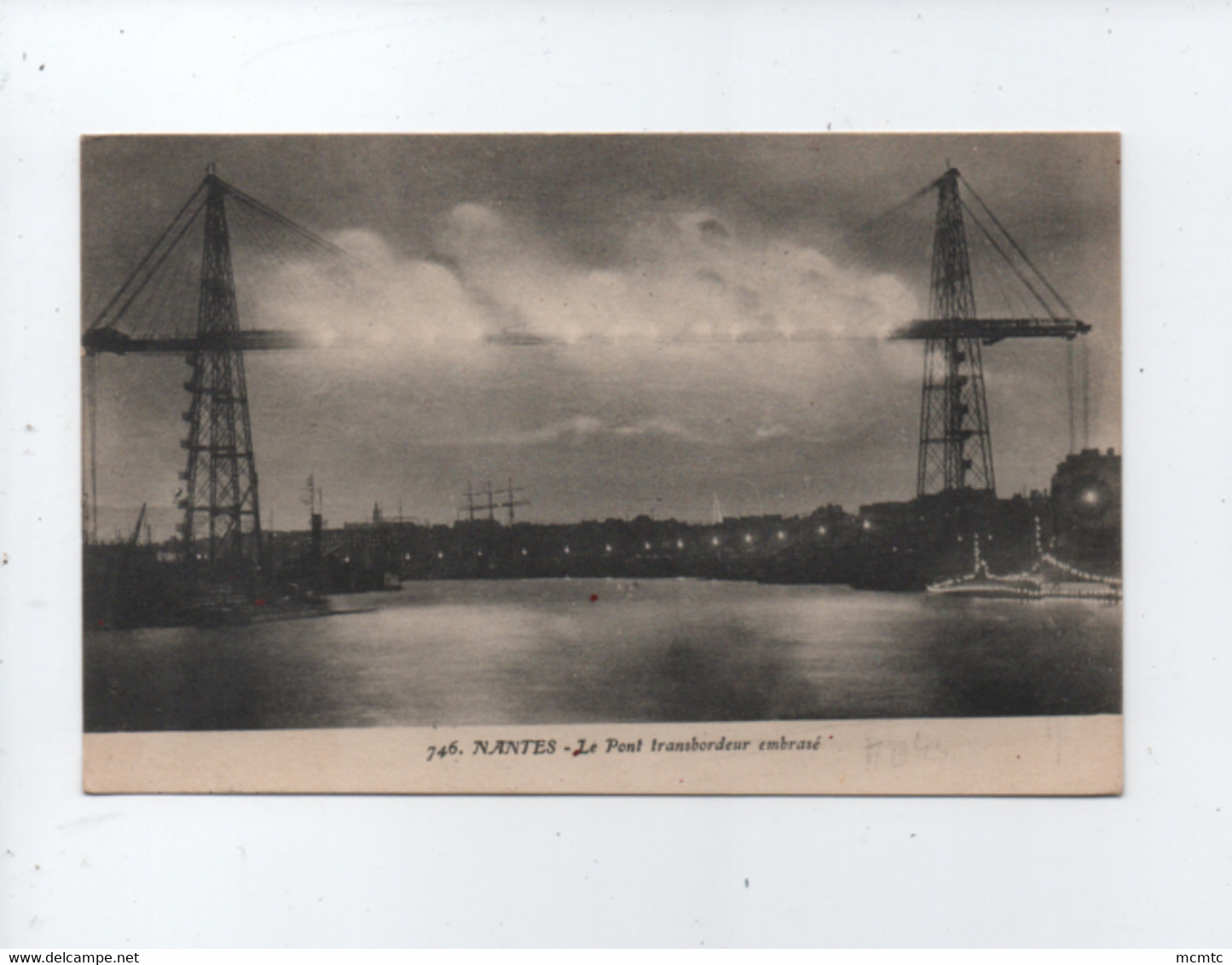 CPA  - Nantes - Le Pont Transbordeur Embrasé - Nantes