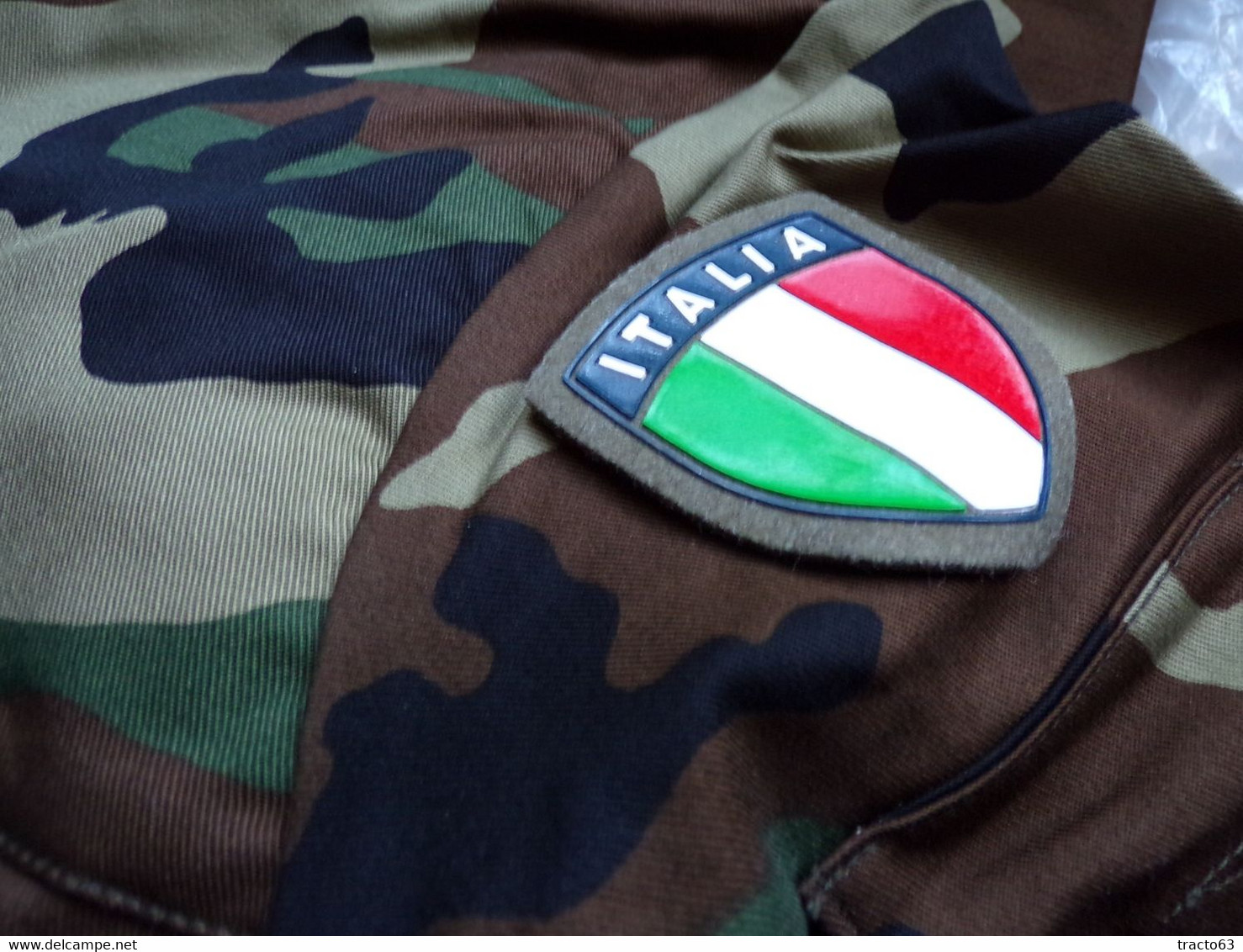 TENUE DE COMBAT CAMOUFLEE DE L'ARMEE ITALIENNE , TAILLE FRANCAISE 50 SOIT 100 CM POUR LE PANTALON ET TAILLE XXL POUR LA - Equipement