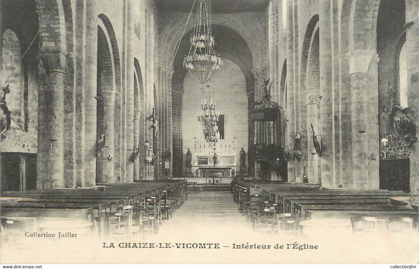 .CPA  FRANCE 85  "La Chaize Le Vicomte, Intérieur De L'église" - La Chaize Le Vicomte