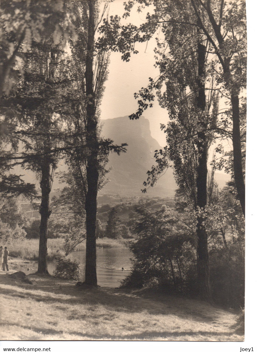 Photo Lac St André Savoie, Format 18/24 Tirage Argentique Années 50 - Lugares