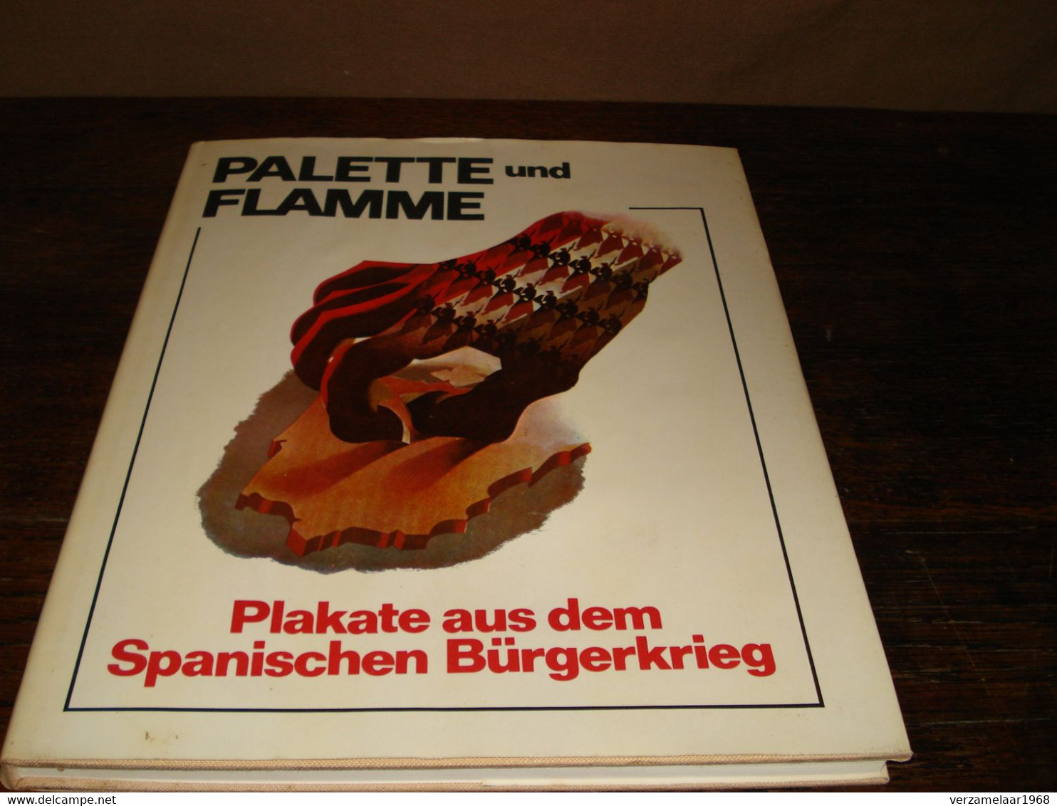 PROPAGANDA POSTERS /  VEEL AFBEELDINGEN ! /  BOEK !  ---  ( Lot : Box - Books ) - Allemand